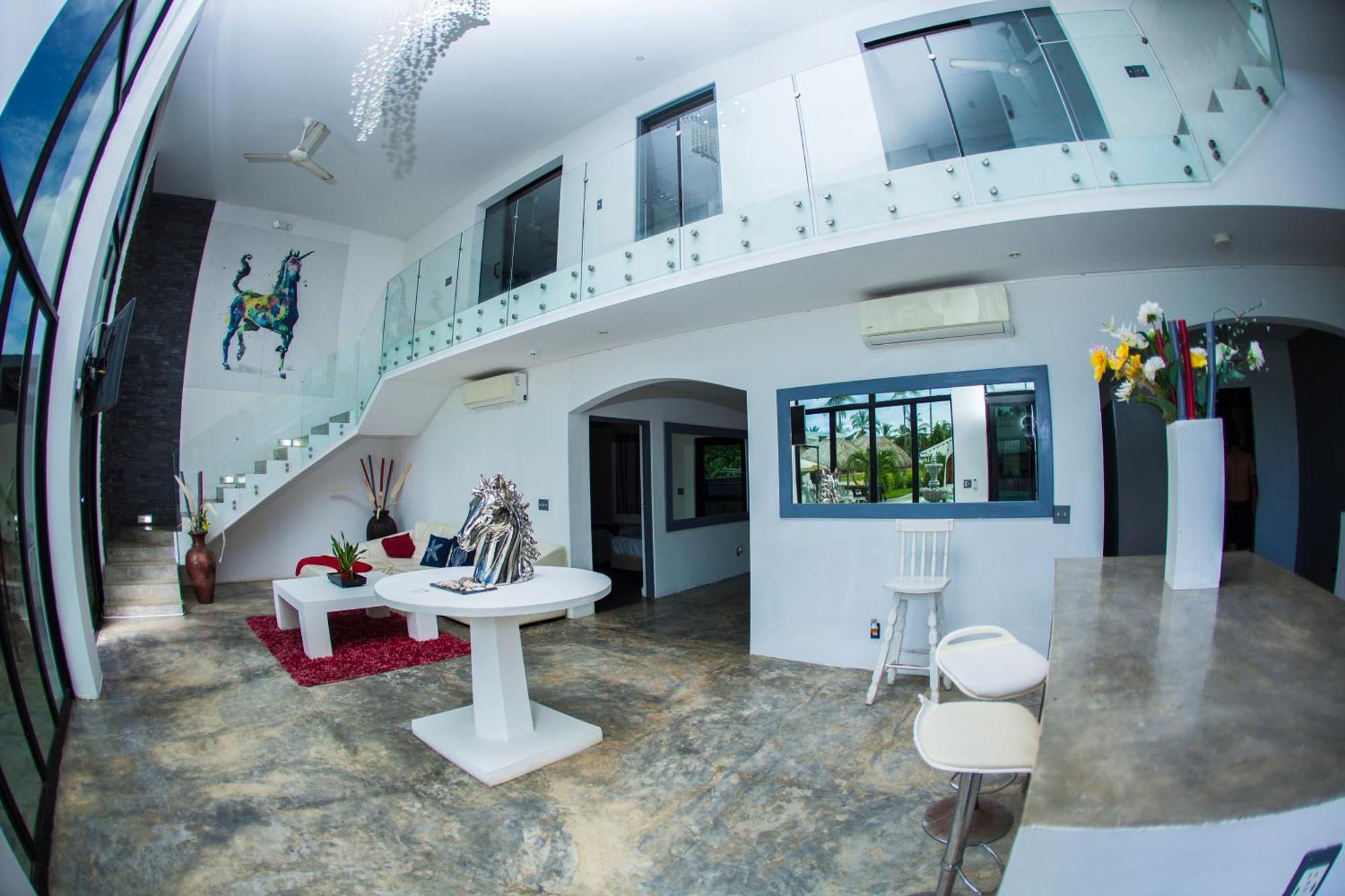 Show Pony Beach Resort And Suites Las Lajas  Bagian luar foto
